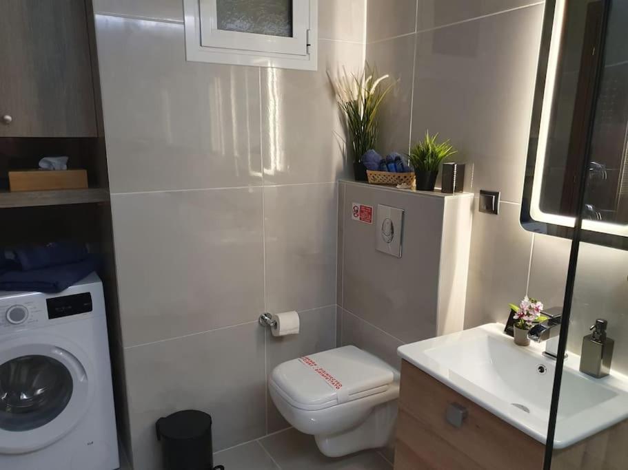סלוניקי Pleasantstay City Appartement מראה חיצוני תמונה